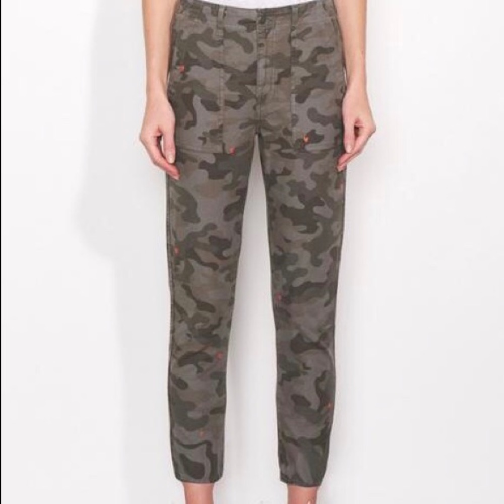 Sundry Green Camouflage Cropped Pants